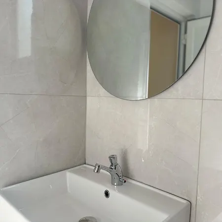 Aloju Guest house