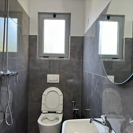 Guest house Aloju *